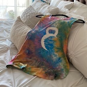 NWOT ZYIA Tie Dye Hendrix Kettle Moon Tank Large. Retails for $37.